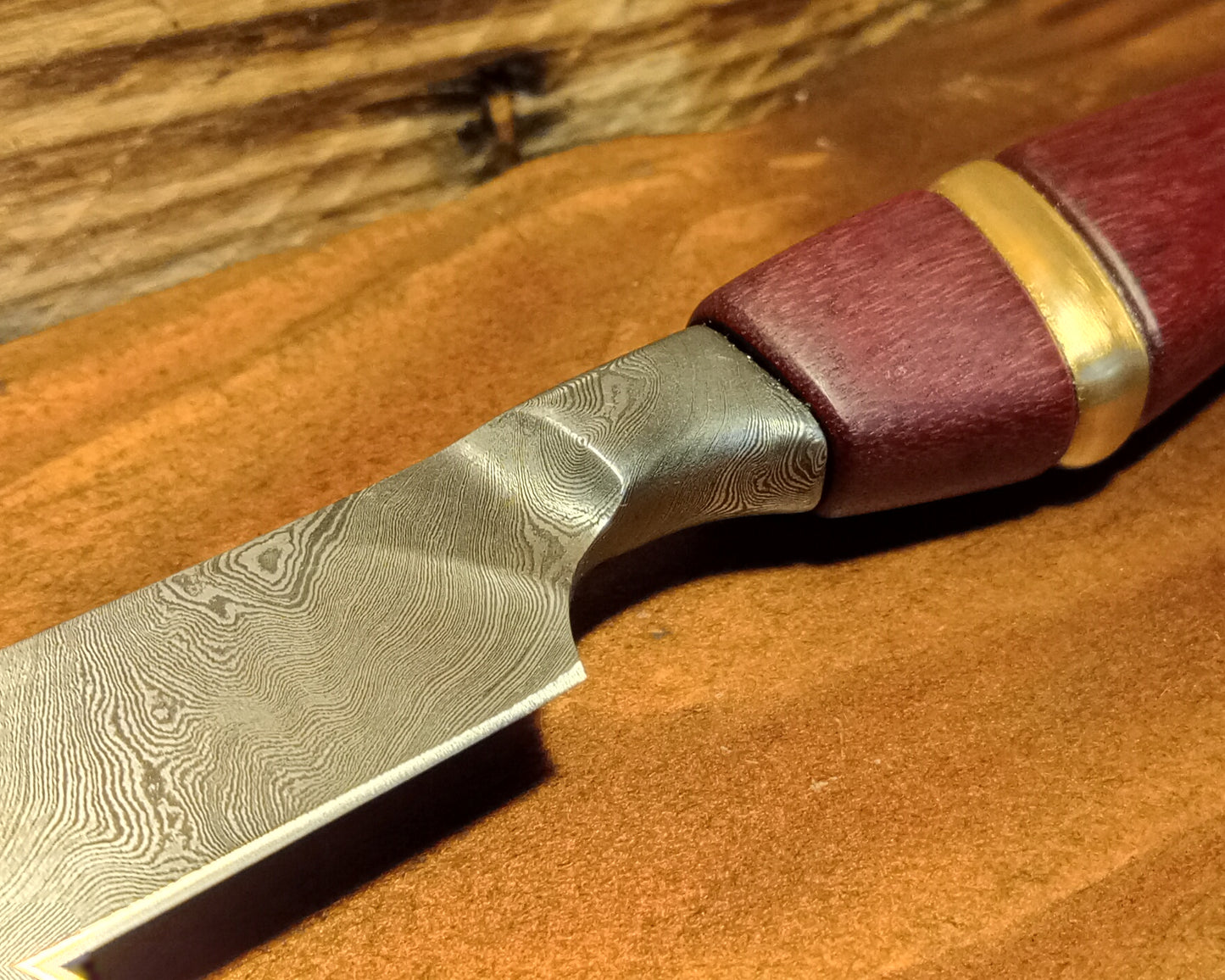 Kitchen Utility Knife - 240 layer twist Damascus steel