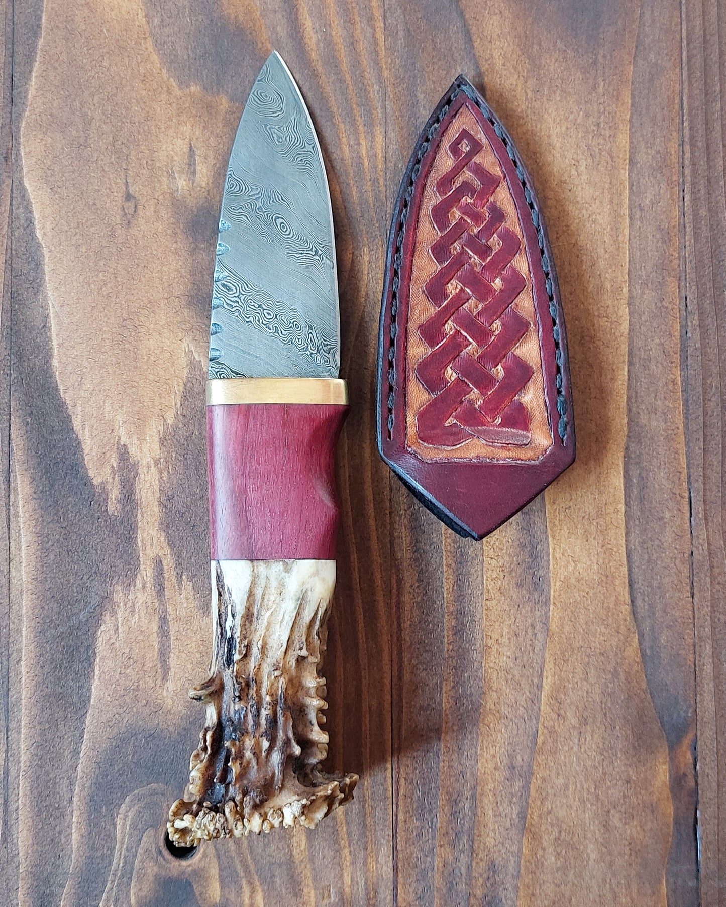 Damascus Sgian Dubh - 240 layer Twist - Purpleheart, Brass & Antler Handle.